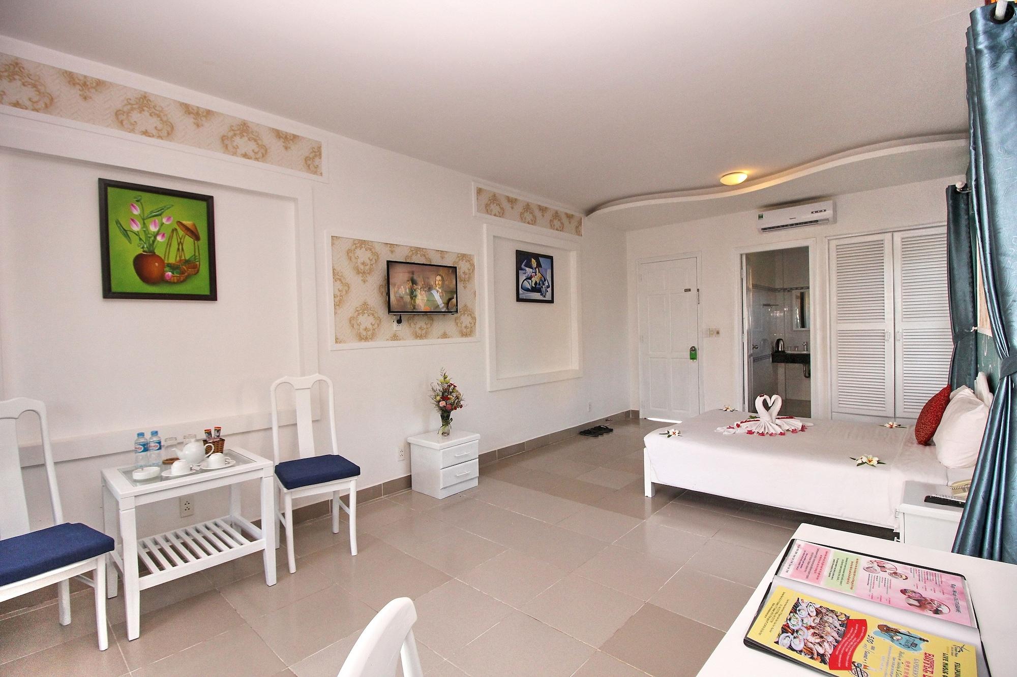 Little Paris Resort Фан Тиет Екстериор снимка