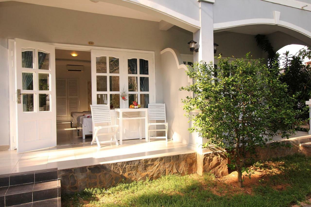 Little Paris Resort Фан Тиет Екстериор снимка